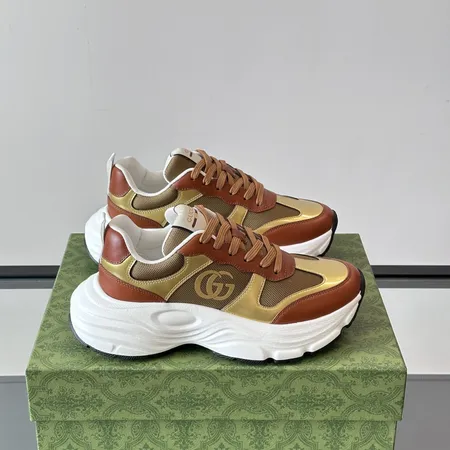 グッチ スニーカー