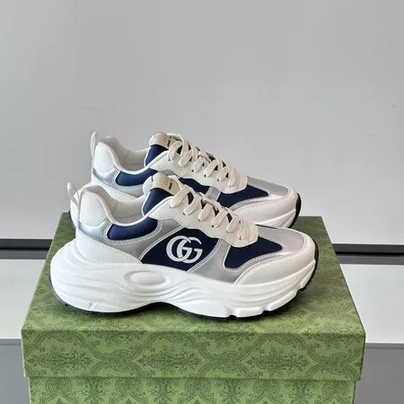 グッチ スニーカー