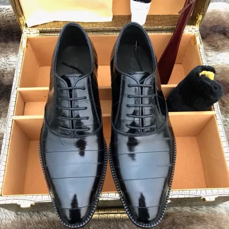 ルイヴィトン ビジネスシューズ