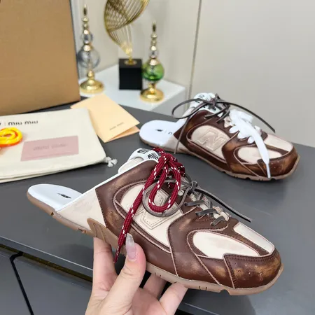 ミュウミュウ スリッパ