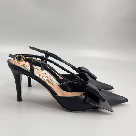 ヴァレンティノ サンダル