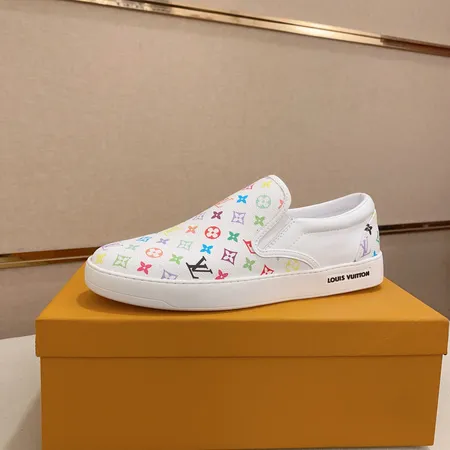 ルイヴィトン カジュアルシューズ