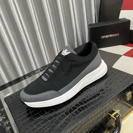 アルマーニ カジュアルシューズ