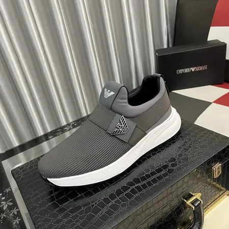 アルマーニ カジュアルシューズ