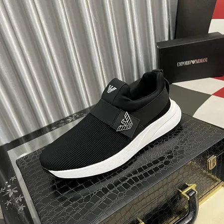 アルマーニ カジュアルシューズ