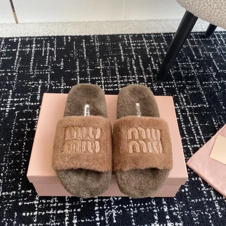 ミュウミュウ スリッパ