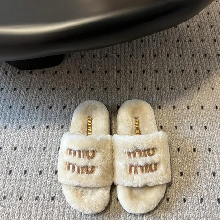 ミュウミュウ スリッパ