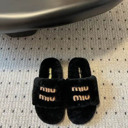 ミュウミュウ スリッパ