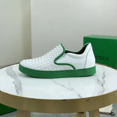 ボッテガ ヴェネタ カジュアルシューズ