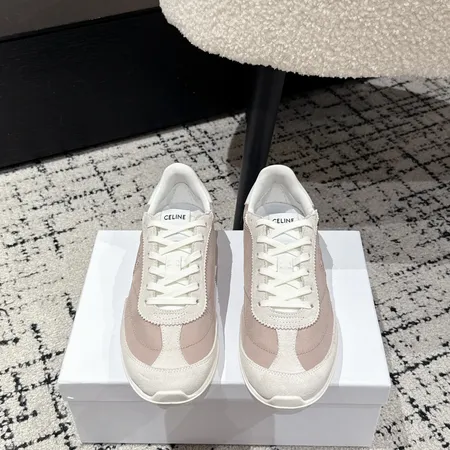 セリーヌ カジュアルシューズ
