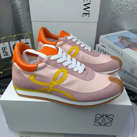 ロエベ スニーカー