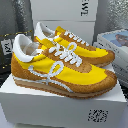 ロエベ スニーカー