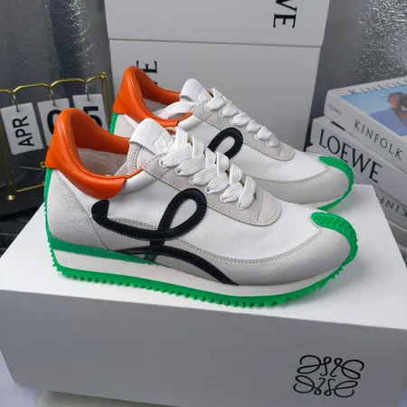 ロエベ スニーカー