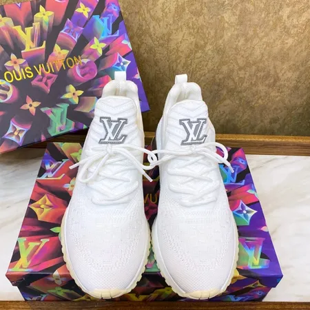 ルイヴィトン スニーカー