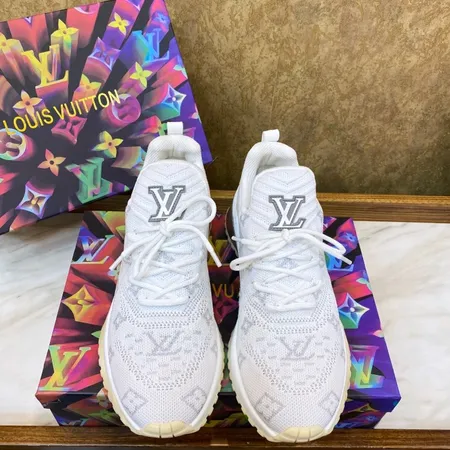 ルイヴィトン スニーカー