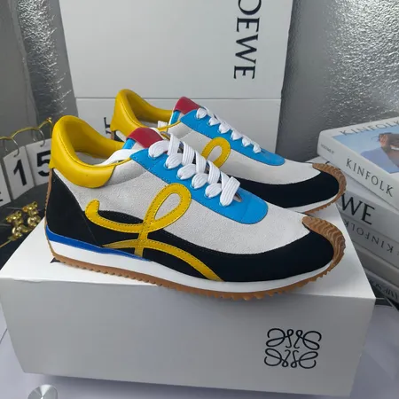 ロエベ スニーカー