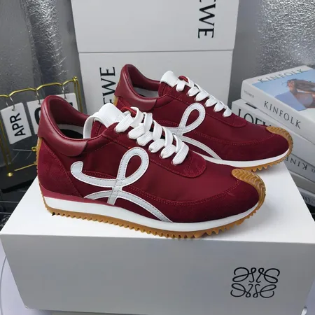 ロエベ スニーカー