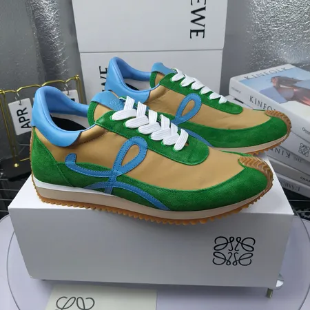 ロエベ スニーカー