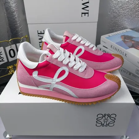 ロエベ スニーカー