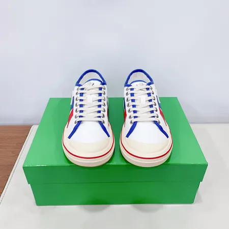 ボッテガ ヴェネタ カジュアルシューズ