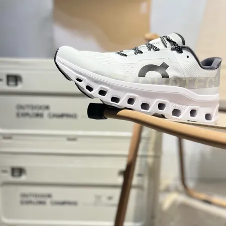 ロエベ スニーカー