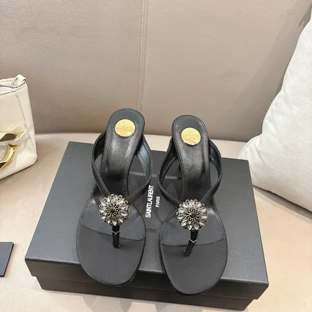 イブサンローラン サンダル