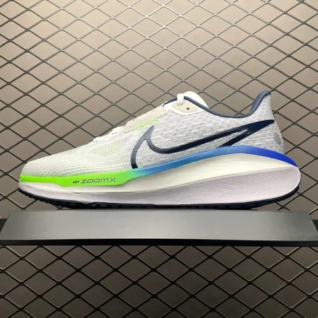 ナイキ スニーカー