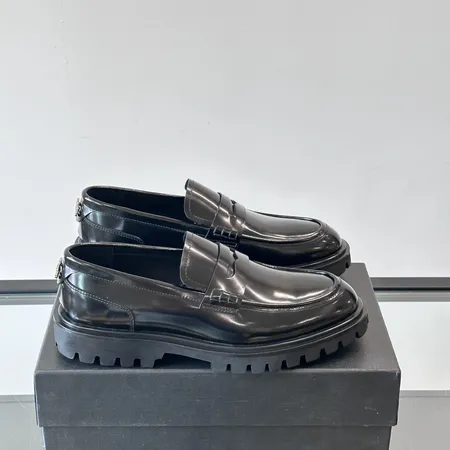 ドルチェ＆ガッバーナ ビジネスシューズ