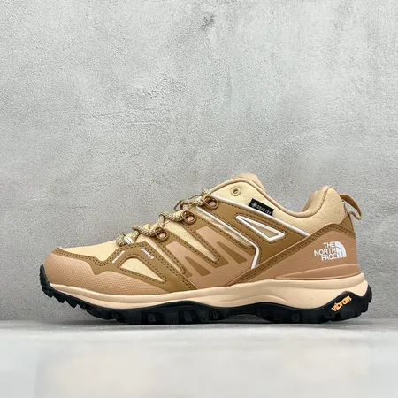 ノースフェイス スニーカー