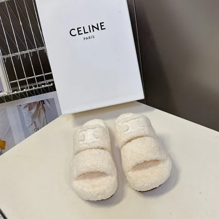 セリーヌ スリッパ