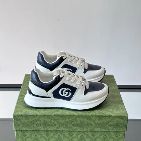 グッチ スニーカー