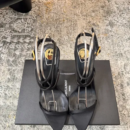 イブサンローラン サンダル