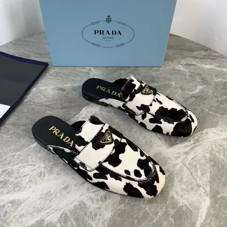 プラダ スリッパ