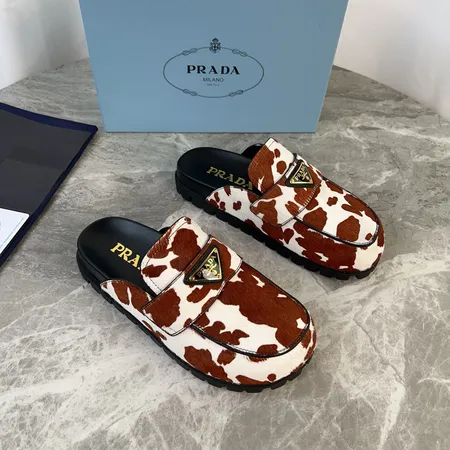 プラダ スリッパ