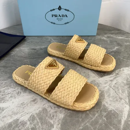 プラダ スリッパ