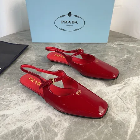 プラダ サンダル