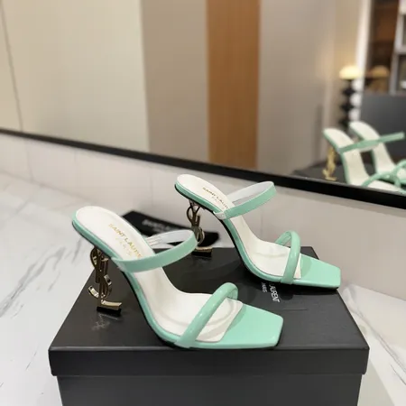 イブサンローラン サンダル