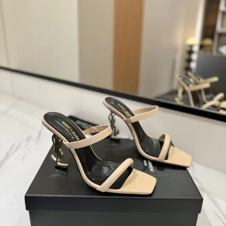 イブサンローラン サンダル