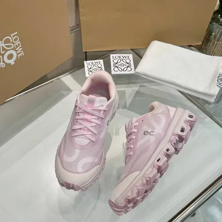 ロエベ スニーカー