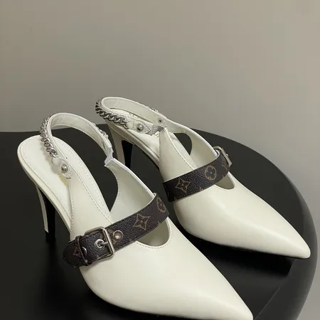 ルイヴィトン サンダル