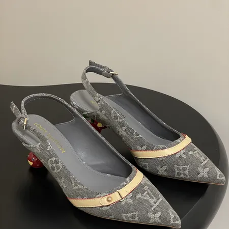 ルイヴィトン サンダル