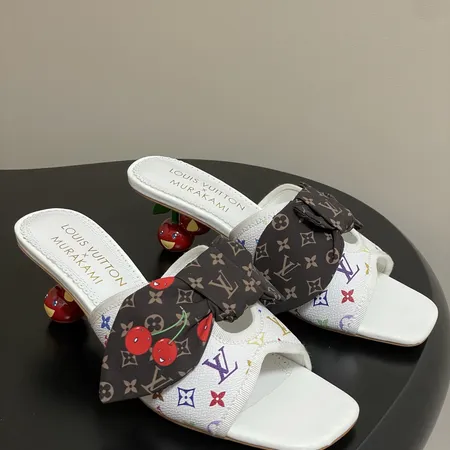ルイヴィトン サンダル