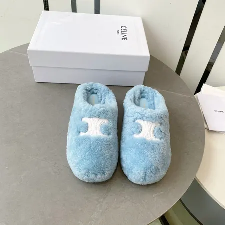 セリーヌ スリッパ