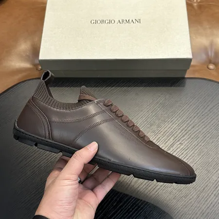 アルマーニ カジュアルシューズ