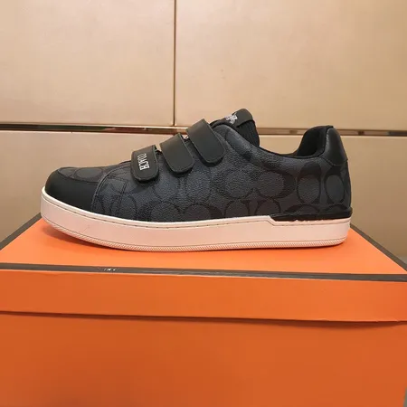 コーチ カジュアルシューズ