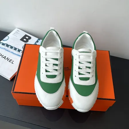 エルメス スニーカー