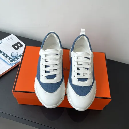 エルメス スニーカー