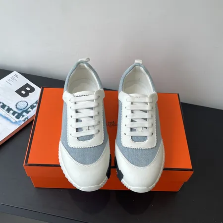 エルメス スニーカー