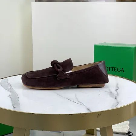 ボッテガ ヴェネタ カジュアルシューズ