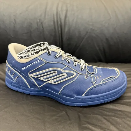 バレンシアガ カジュアルシューズ